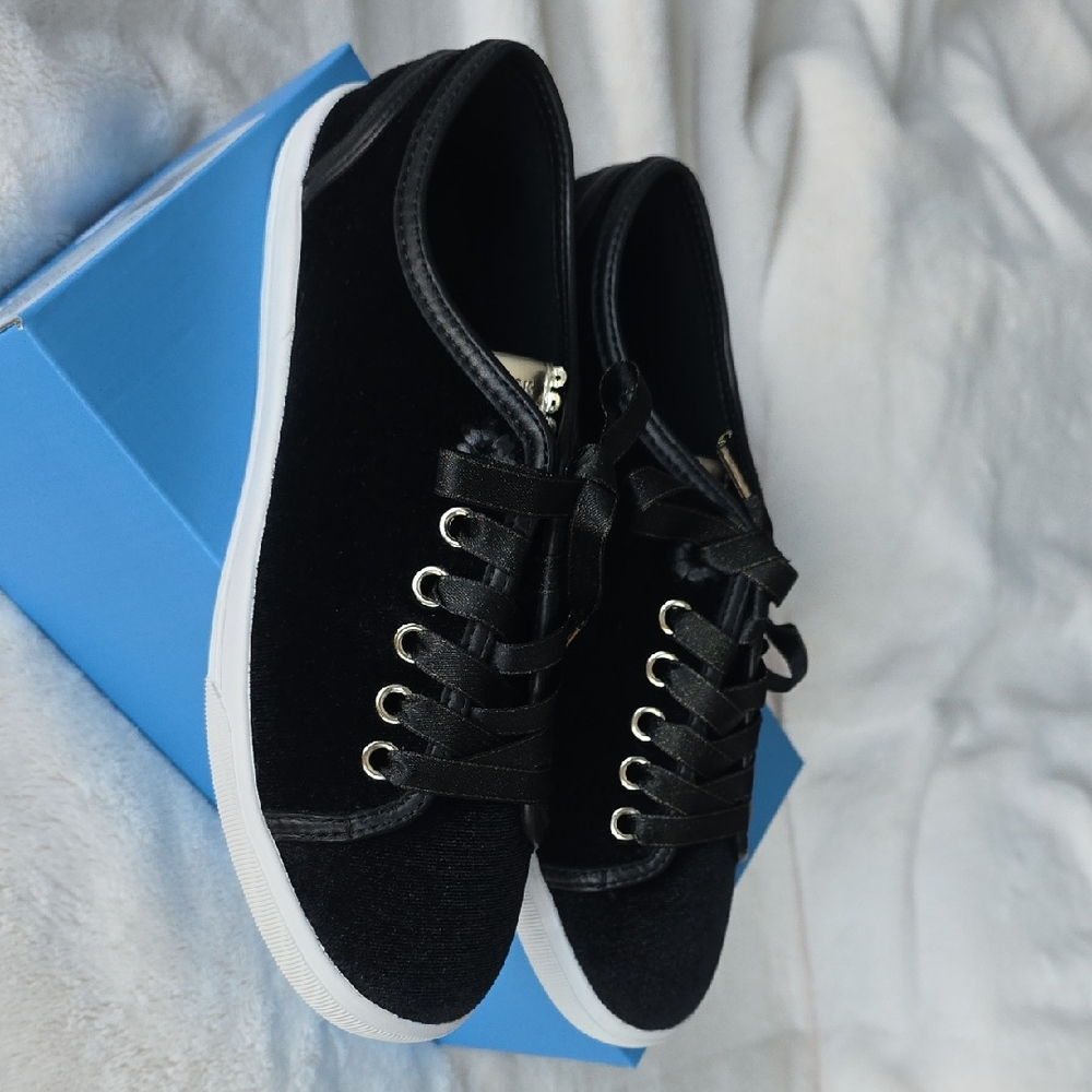 JACK ROGERS Black Velvet Women's Sneakers